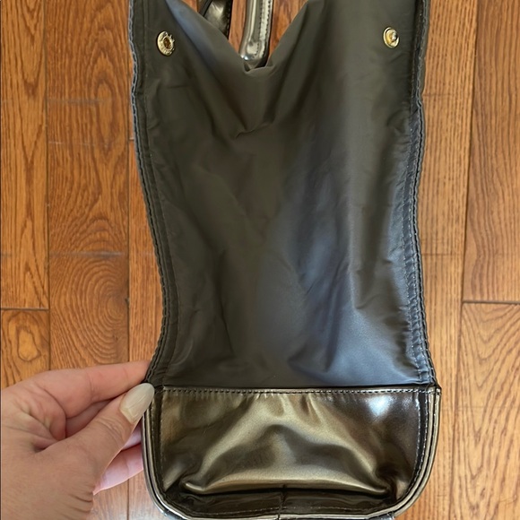 Tory Burch Ella Tote Bag with Metallic Accents - Picture 4 of 14